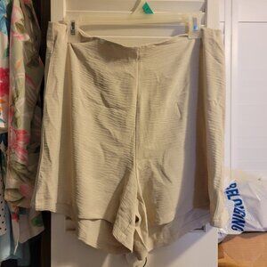 Beautiful, classy short ser